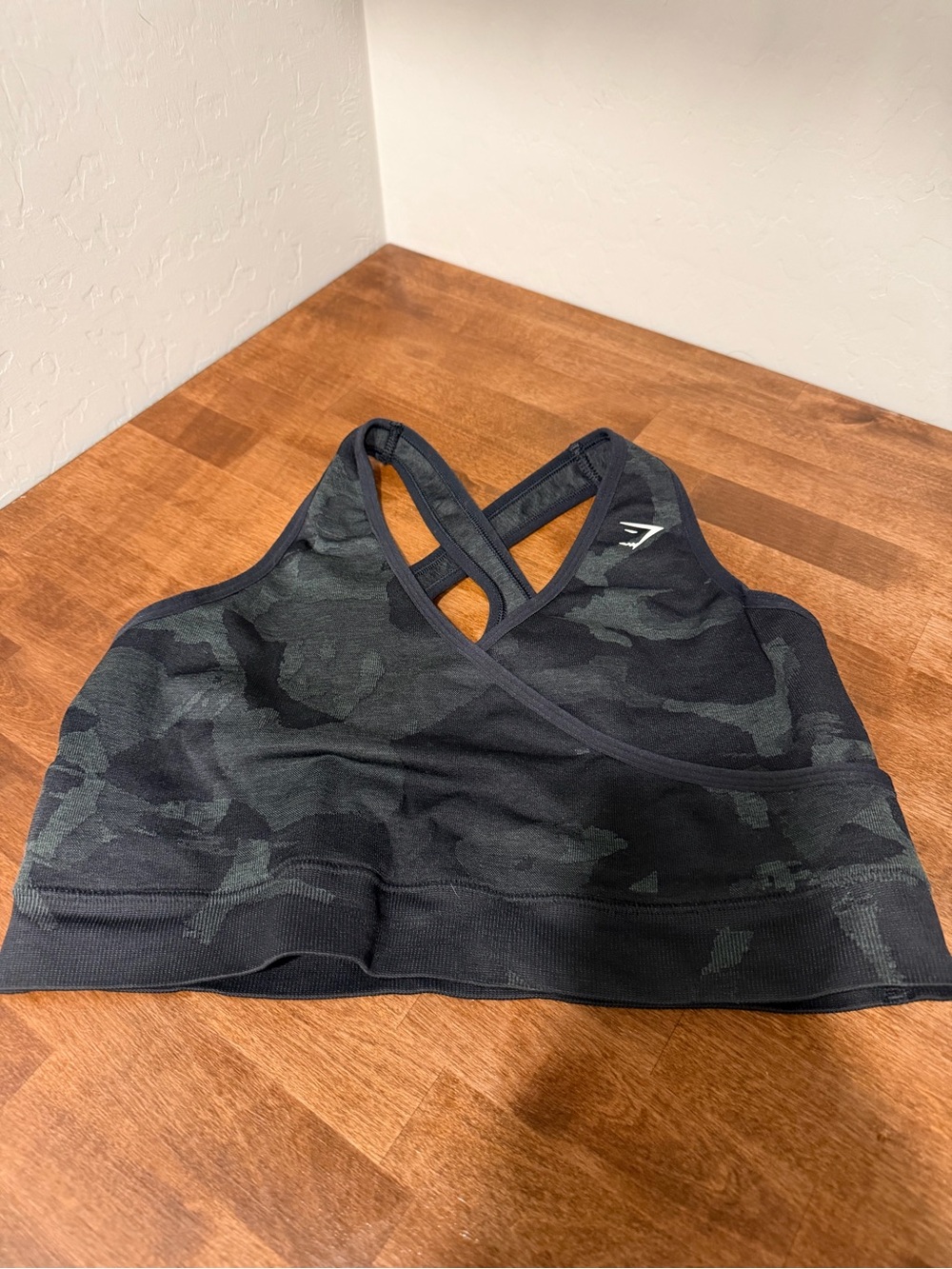 Gymshark Black Camo Cross-Back Seamless Sports Bra